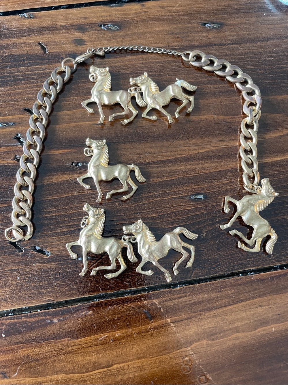 Vintage Running Horse Chain Belt – Heavy Cast Metal – Repair/Repurpose